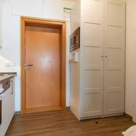 Apartment Strandhotel-heiligenhafen-wohnung-101-typ-iv-wasserblick *
