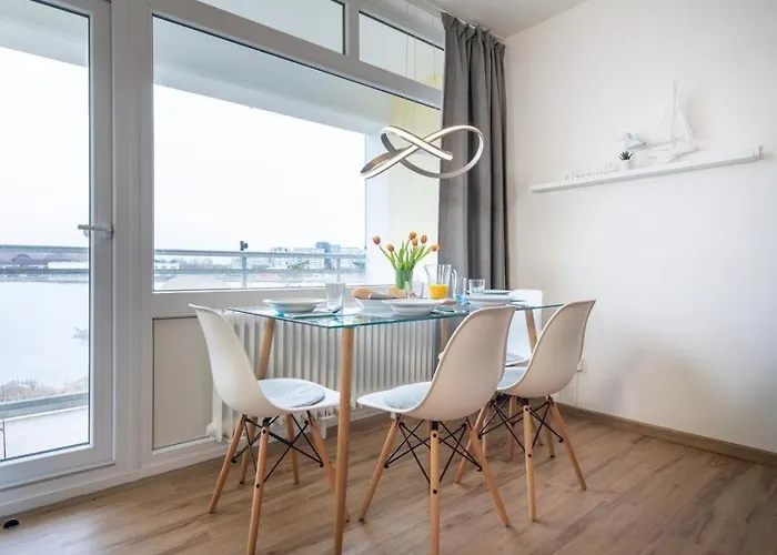 Strandhotel-heiligenhafen-wohnung-101-typ-iv-wasserblick Διαμέρισμα 4*