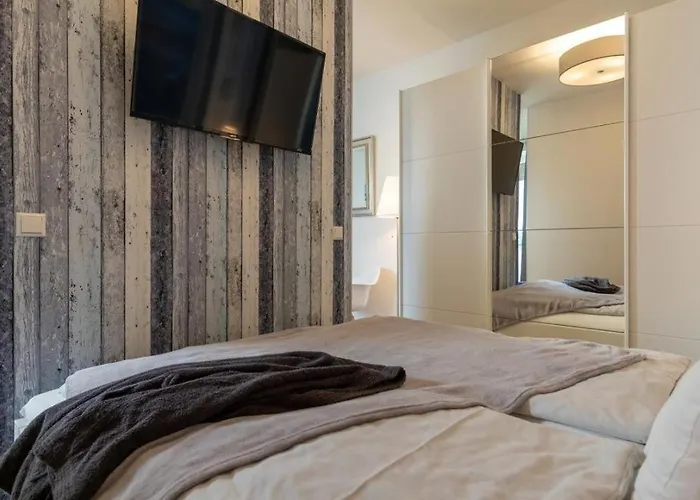 Strandhotel-heiligenhafen-wohnung-101-typ-iv-wasserblick Хайлигенхафен