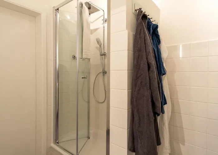 Strandhotel-heiligenhafen-wohnung-101-typ-iv-wasserblick 4* Heiligenhafen