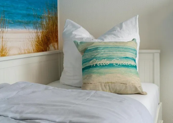 Strandhotel-heiligenhafen-wohnung-101-typ-iv-wasserblick 4* Heiligenhafen